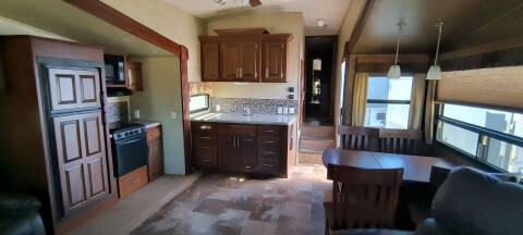 2013 Forest River Cedar Creek Silverback 29RE