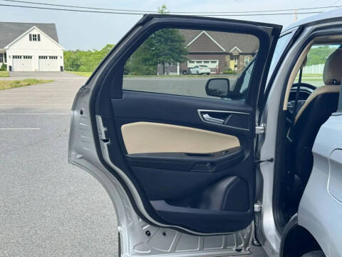 2019 Ford Edge SEL