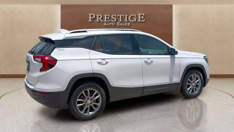 2023 GMC Terrain SLT