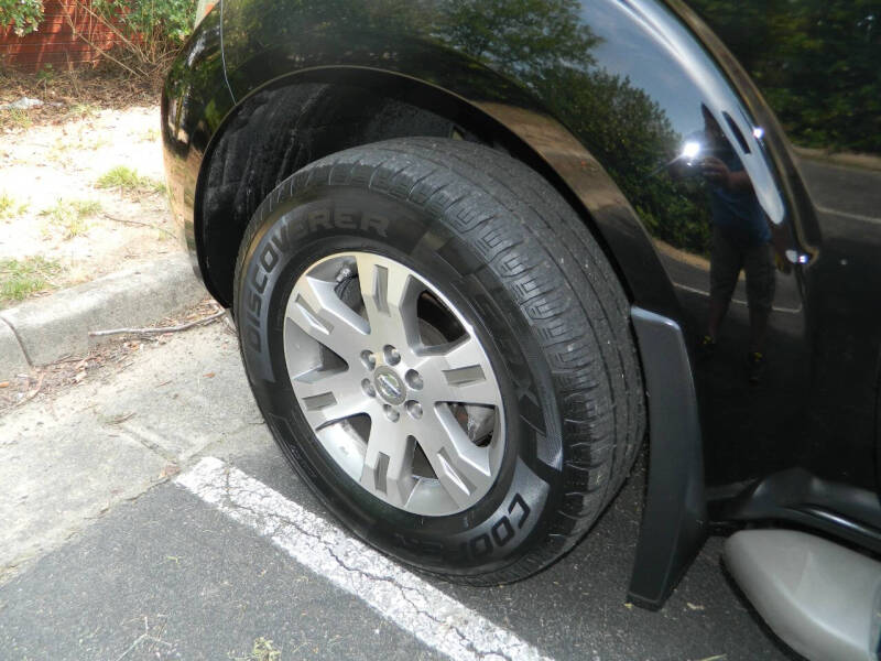 2012 Nissan Pathfinder Silver Edition