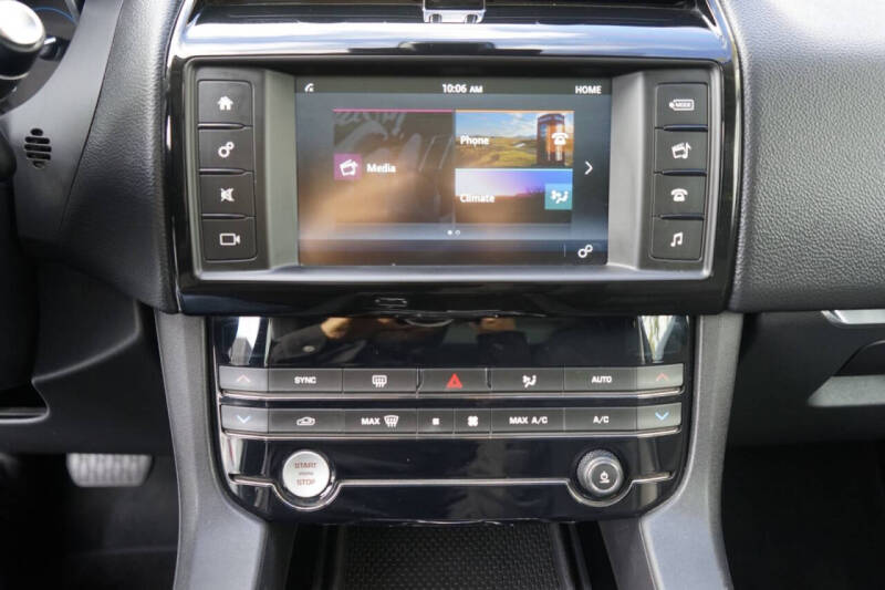 2018 Jaguar F-PACE 25t Premium