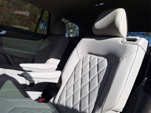 2026 Volkswagen Atlas SEL Premium R-Line 4Motion