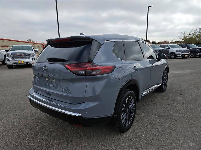 2025 Nissan Rogue Platinum