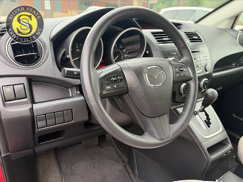 2015 Mazda MAZDA5 Sport