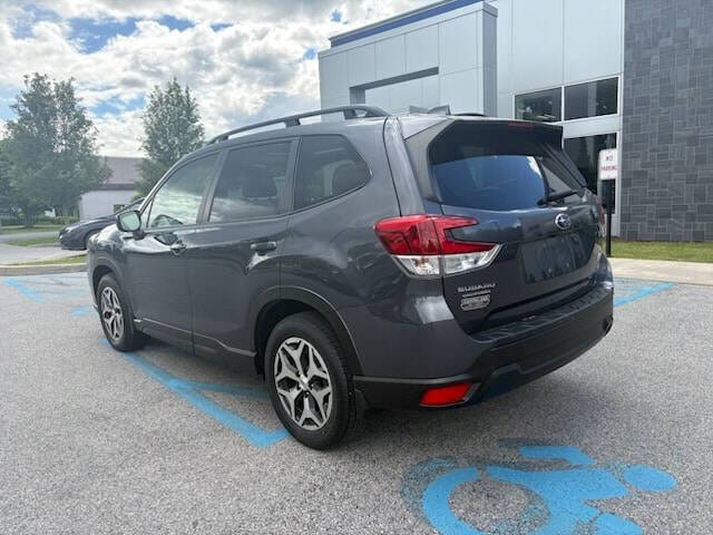 2023 Subaru Forester Premium