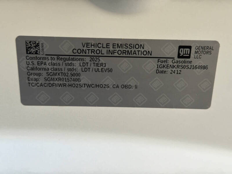2025 GMC Acadia Elevation