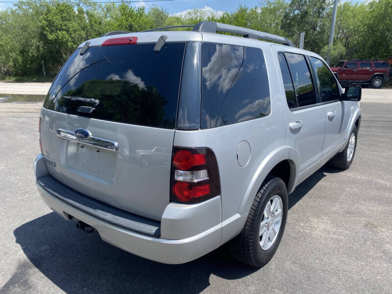 2009 Ford Explorer XLT