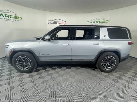 2025 Rivian R1S