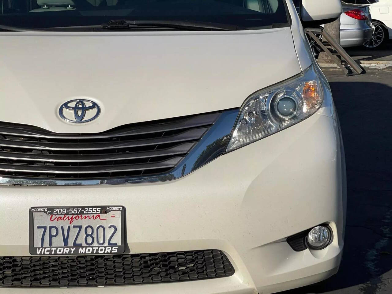 2015 Toyota Sienna for sale at Victory Motors Inc in Modesto, CA