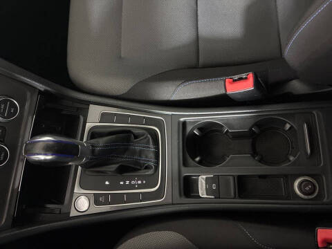 2016 Volkswagen e-Golf SE