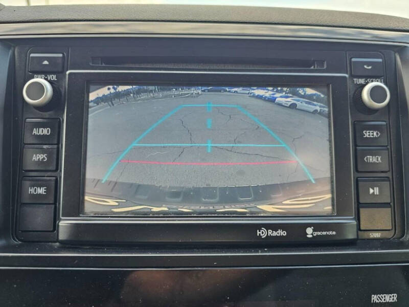 2015 Toyota Sequoia SR5