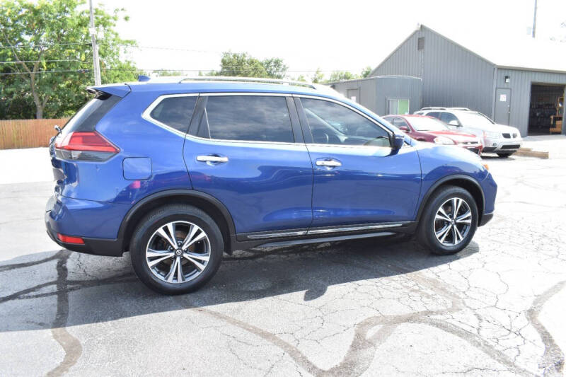 2017 Nissan Rogue SL