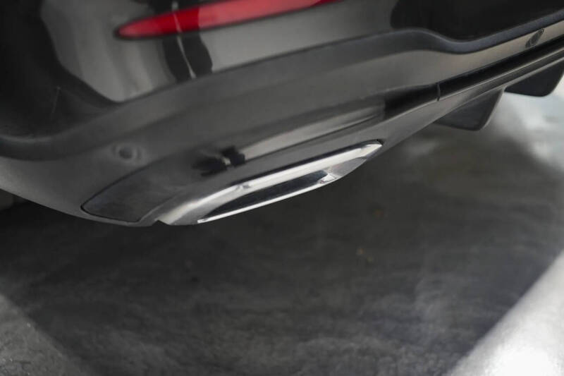 2021 Mercedes-Benz GLC GLC 300