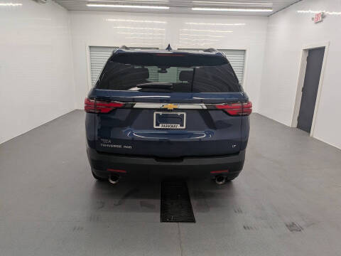 2022 Chevrolet Traverse LT Cloth