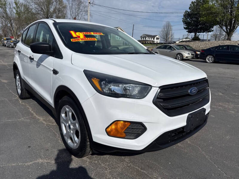 2019 Ford Escape S
