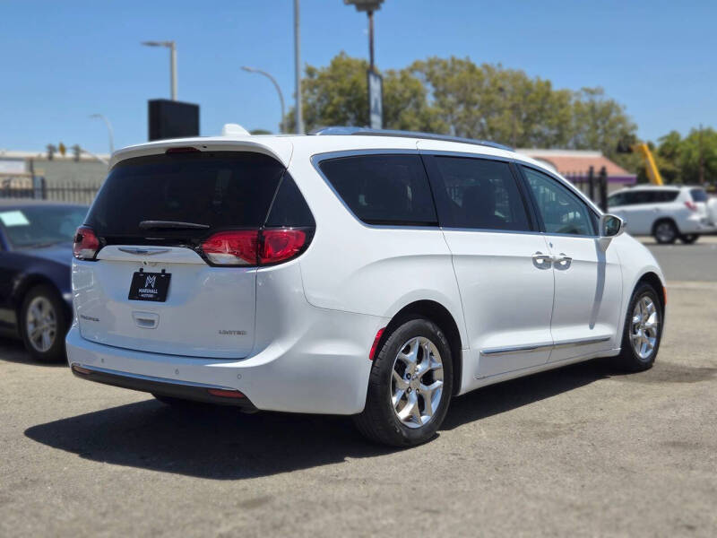2019 Chrysler Pacifica Limited