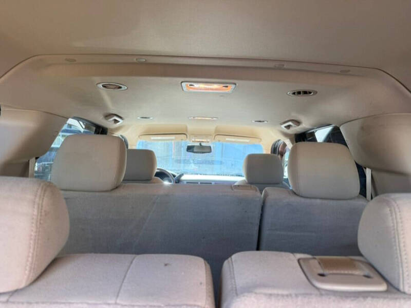 2014 Chevrolet Suburban LS