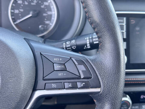 2018 Nissan Kicks SR