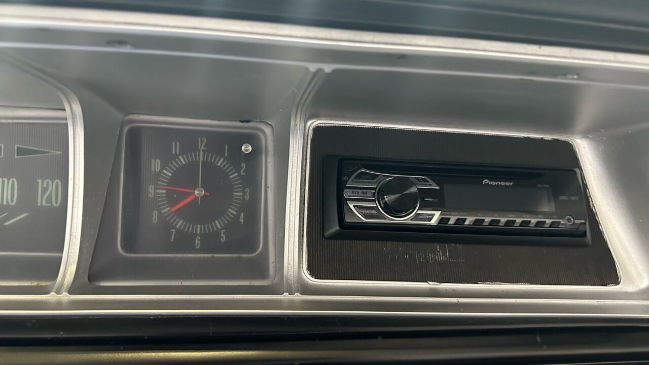 1966 Chevrolet Impala 84