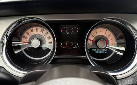 2012 Ford Mustang V6 Premium