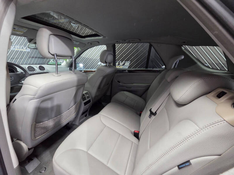 2010 Mercedes-Benz M-Class ML 350