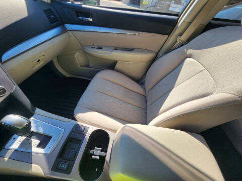 2014 Subaru Outback 2.5i Premium