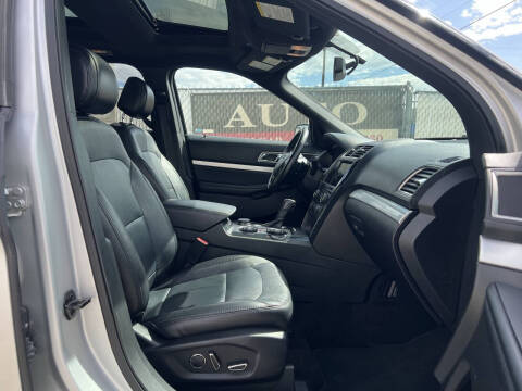 2017 Ford Explorer XLT
