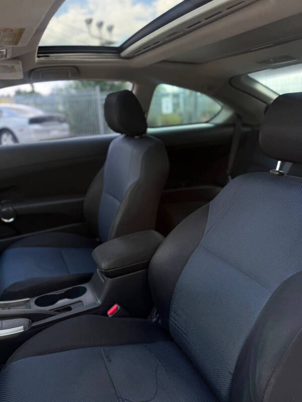2005 Scion tC