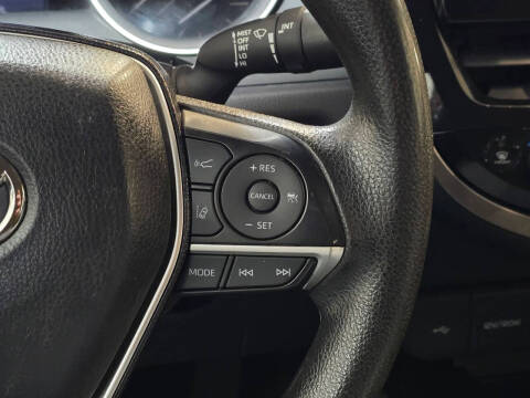 2022 Toyota Camry LE