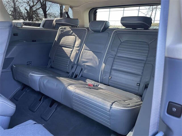 2023 Lincoln Navigator L Black Label