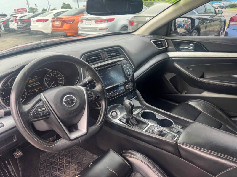 2017 Nissan Maxima