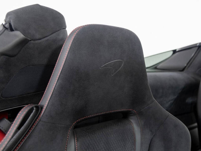 2024 McLaren 750S Spider