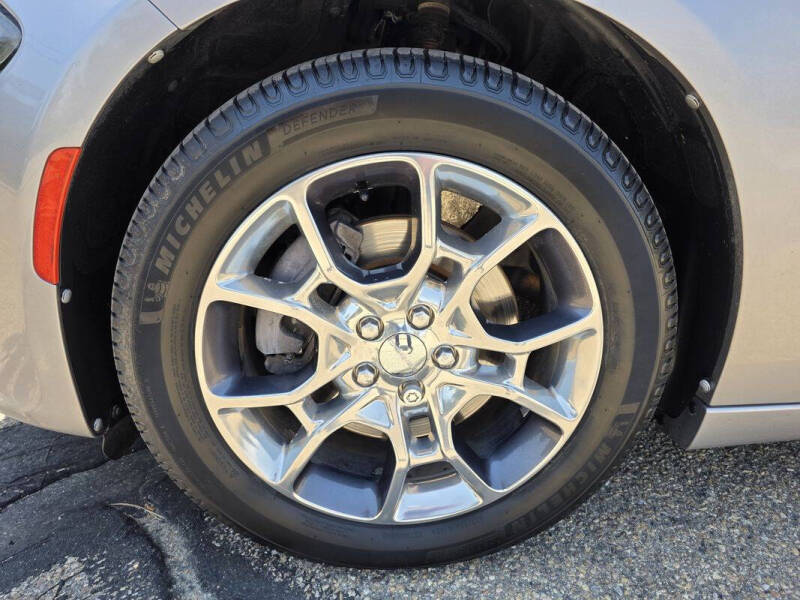 2015 Dodge Charger SXT