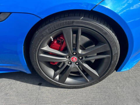 2017 Jaguar F-TYPE S British Design Edition