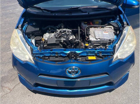 2013 Toyota Prius c