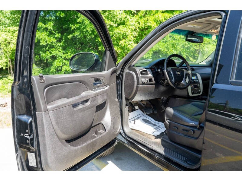 2013 Chevrolet Avalanche LT Black Diamond