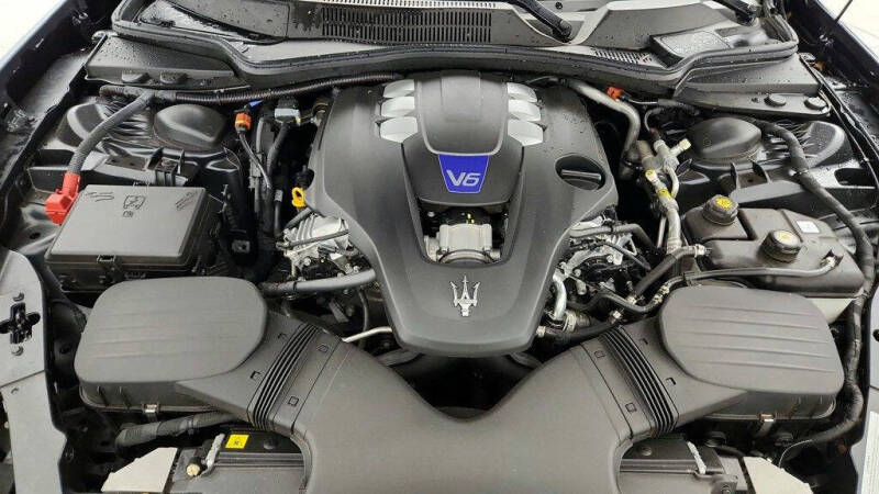 2023 Maserati Ghibli Modena