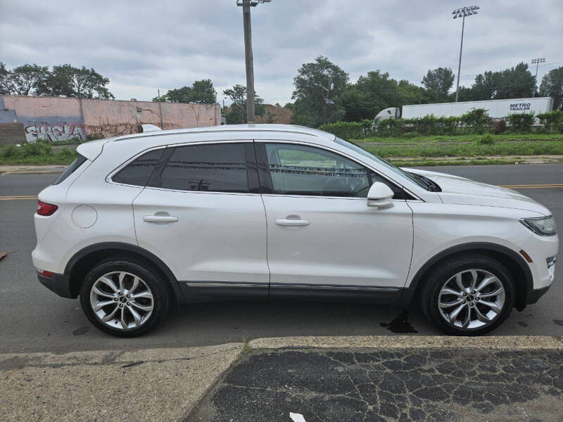 2016 Lincoln MKC Select