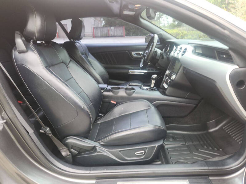 2016 Ford Mustang EcoBoost Premium