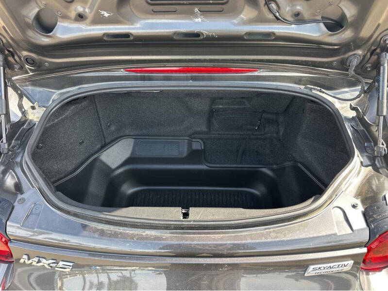 2018 Mazda MX-5 Miata Grand Touring