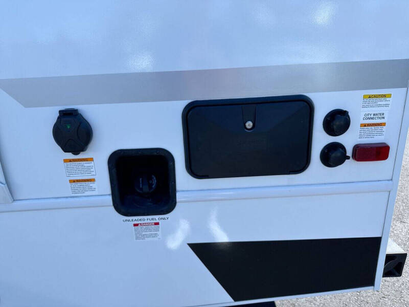 2027 Ford E-Series