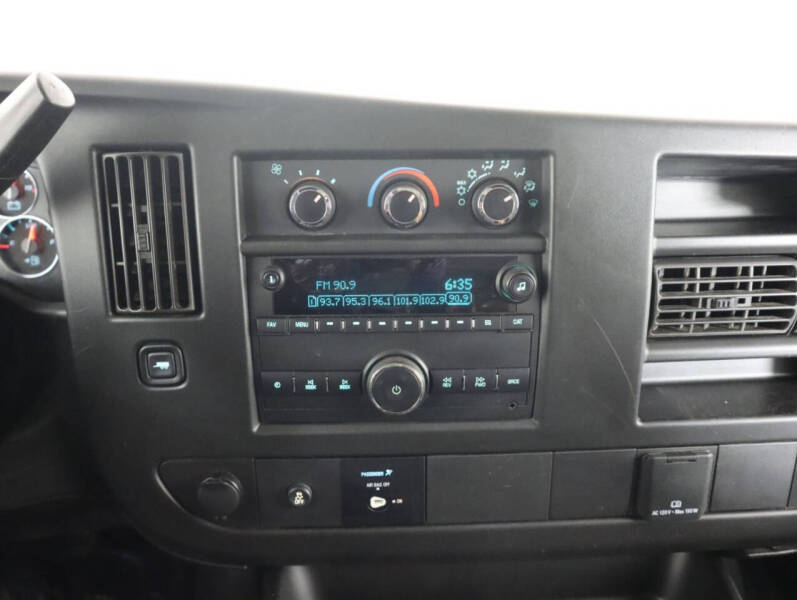 2020 GMC Savana 2500