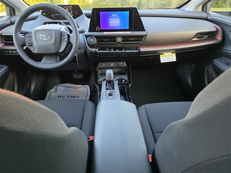 2026 Toyota Prius Plug-in Hybrid SE