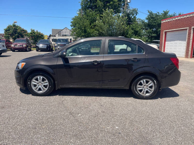 2016 Chevrolet Sonic LT Auto