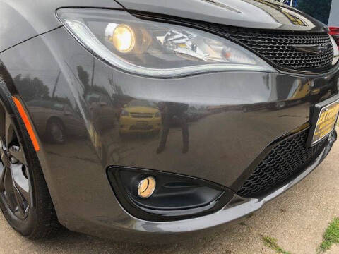 2018 Chrysler Pacifica Touring L Plus