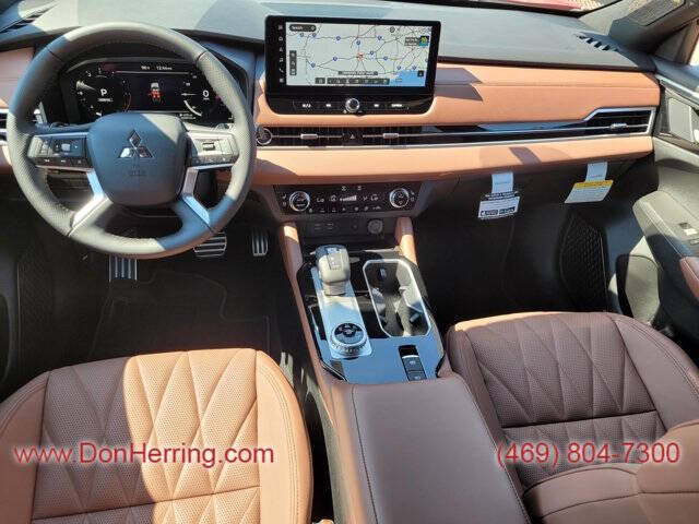 2025 Mitsubishi Outlander SEL