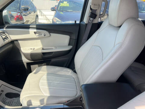 2012 Chevrolet Traverse LTZ