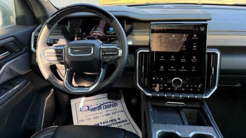 2024 GMC Acadia Denali