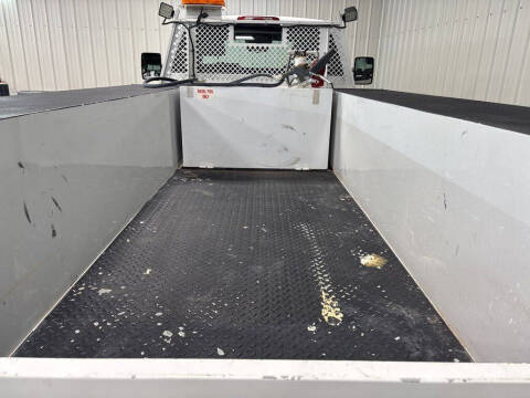 2023 Chevrolet Silverado 6500HD