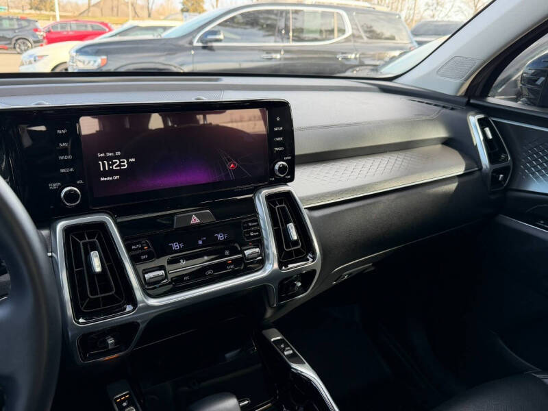 2023 Kia Sorento SX